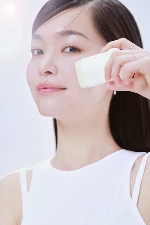 Cosrx Airy-Light Invisible Sunstick Spf50+ Pa++++ 19G | Protector Solar En Barra